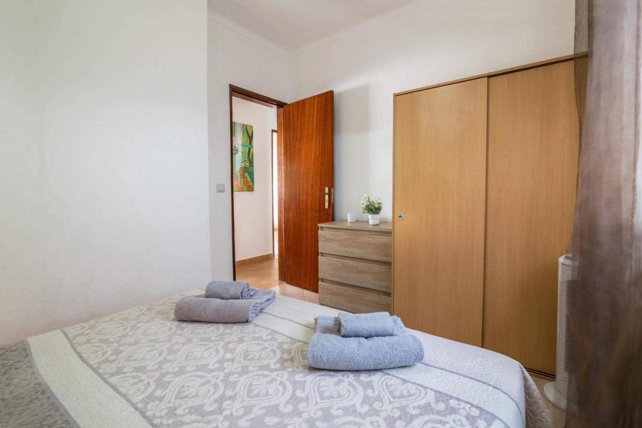 Armacao Residences Apartment