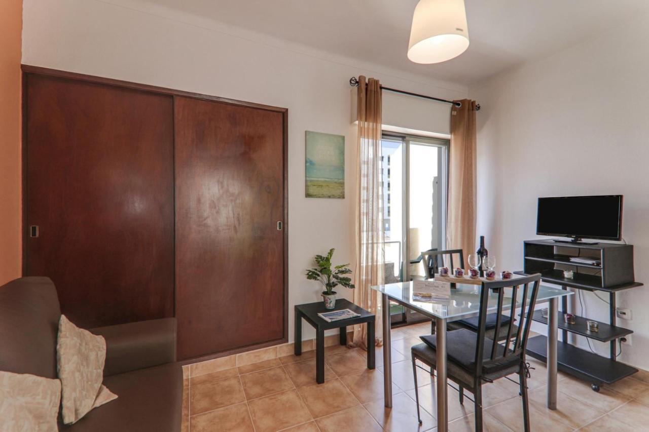 Armacao Residences